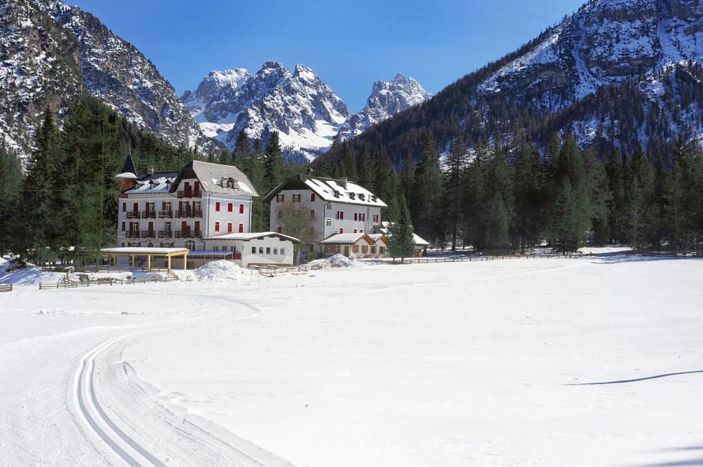 Hotel Croda Rossa Carbonin Esterno foto