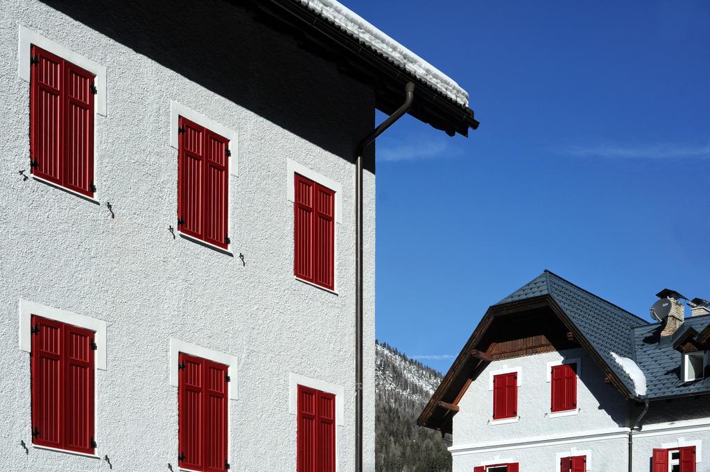 Hotel Croda Rossa Carbonin Esterno foto